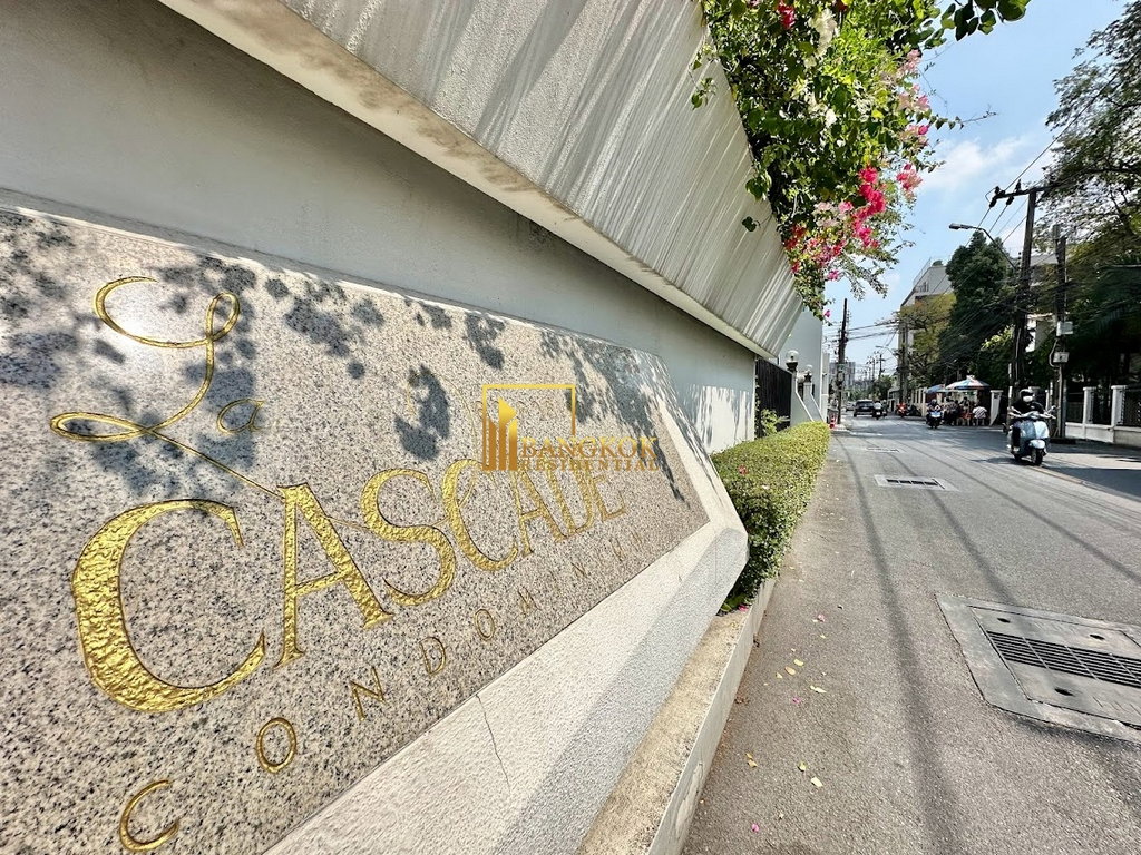 รูป La Cascade | Spacious 3 Bedroom Condo in Ekkamai Area - BR60792CD - รูปที่ 44/44