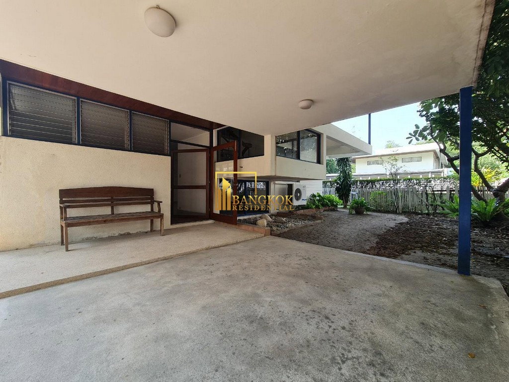 รูป Charming 3 Bedroom House For Rent in Nana - BR7742SH - รูปที่ 4/26