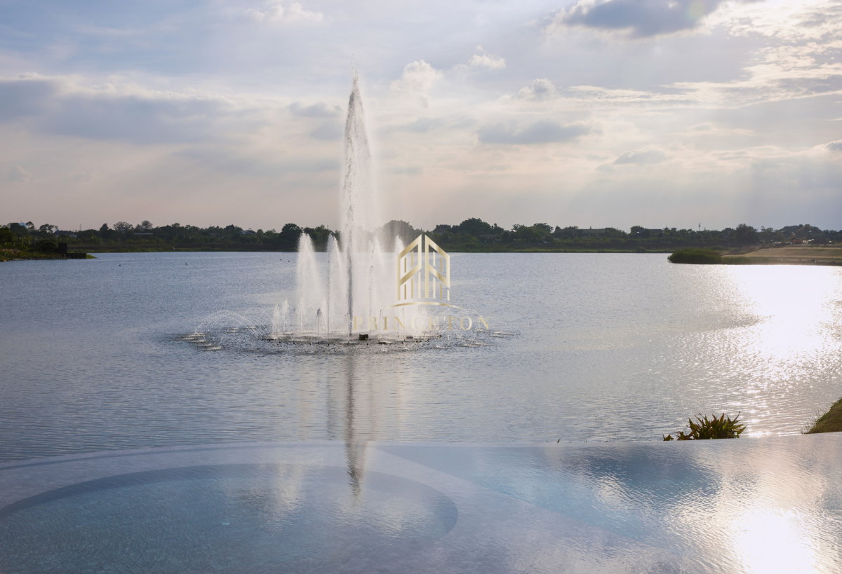 รูป ชายบ้านตัวอย่างสุดหรู เลค เลเจนด์ บางนา สุวรรณภูมิ - รูปที่ 18/21