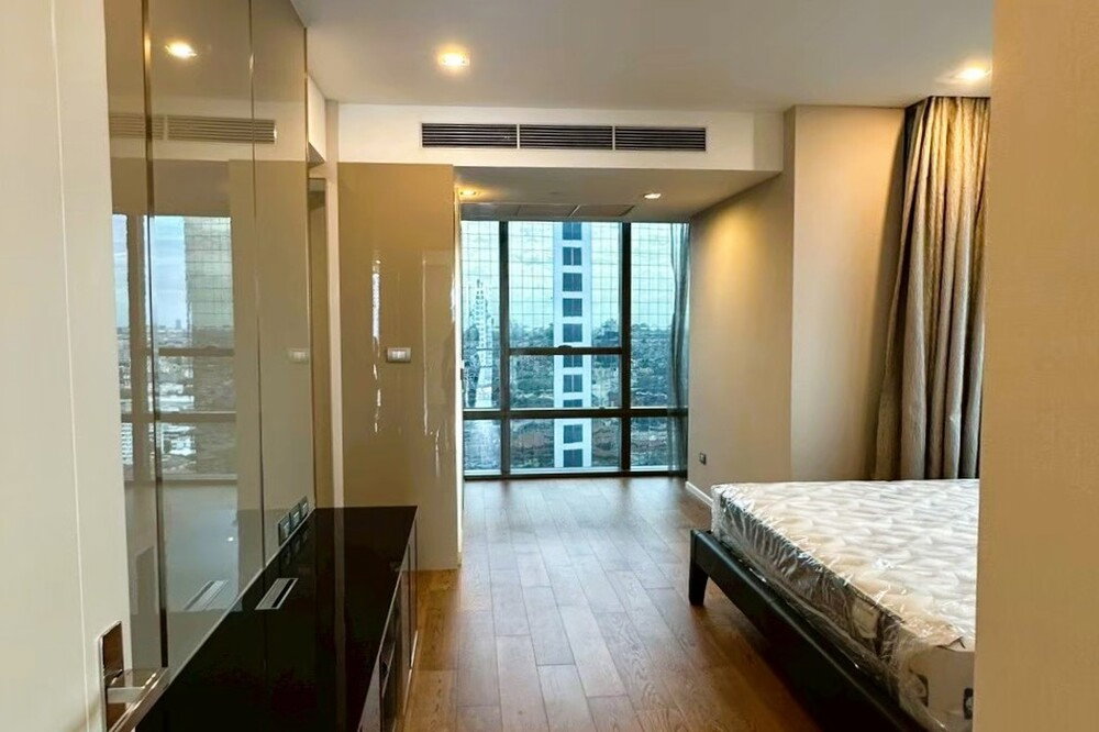 รูป 🔥 เช่าด่วน !! The Bangkok Sathorn, 2 ห้องนอน,2 ห้องน้ำ, วิวเมือง, ชั้นสูง 26++, ห้องขนาดใหญ่ !! 🔥 Code C20221201547 แต่งครบ, พร้อมเข้าอยู่ 📣📣 - รูปที่ 11/16