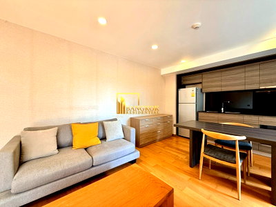Condos for rent : Klass Langsuan | Sleek 2 Bedroom Condo For Rent in Chidlom - BR17135CD