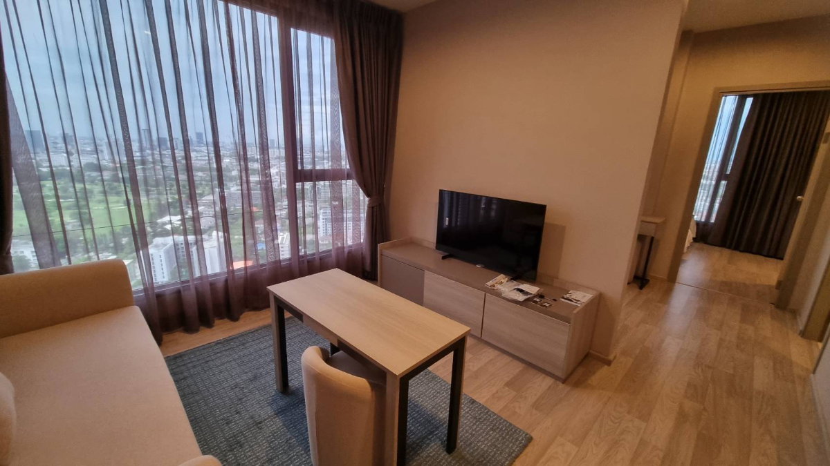 รูป ให้เช่าคอนโด Ideo mobi sukhumvit eastpoint คอนโดแต่งครบพร้อมเข้าอยู่ใกล้รถไฟฟ้าBTSบางนาเพียง250เมตรเท่านั้น!! - รูปที่ 2/10