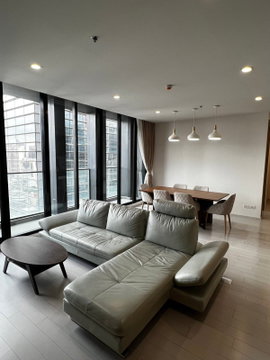 SL110/ปล่อยเช่าคอนโดระดับลักชัวรี่ โครงการ Noble Ploenchit ทำเลศักยภาพใจกลางเพลินจิต เดินทางสะดวก เชื่อมต่อ BTS เพลินจิต