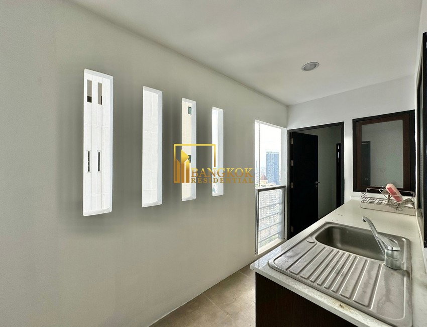 picture Sathorn Gardens | Beautiful 3 Bedroom Luxury Condo in Sathorn - BR6931CD - 11/46