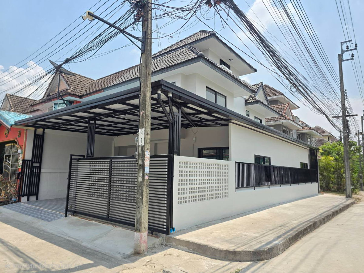 รูป ทาวน์เฮ้าส์ 3ชั้น ตกแต่งใหม่ ทำเลดี หมู่บ้านเมืองทรัพย์ธานี ซ.20 หลังมุมนอก ใกล้รถไฟฟ้า ซอยเลียบคลองสอง 25 คลองสามวา - รูปที่ 3/36