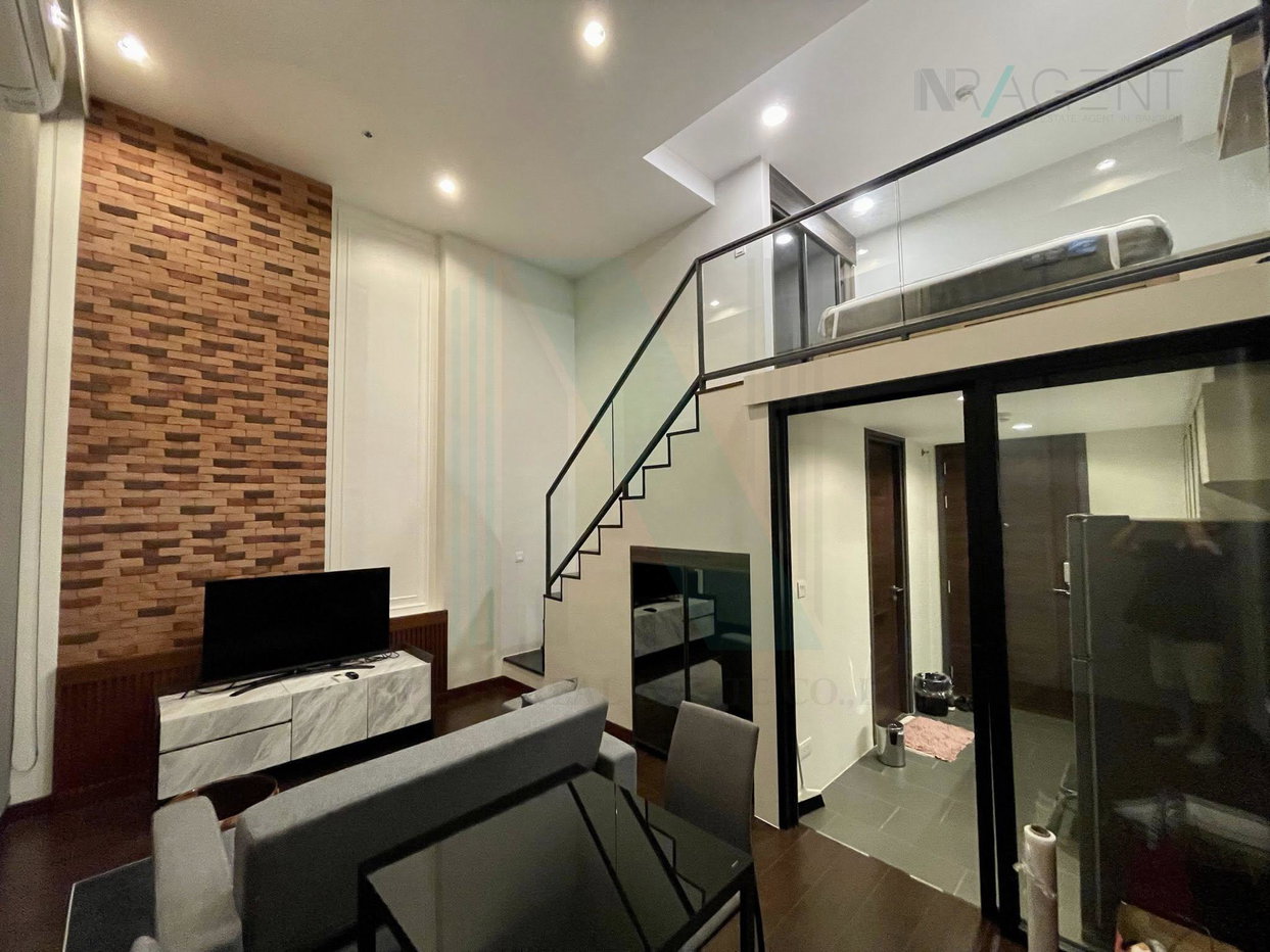 รูป 🎊 ให้เช่าคอนโด ซี เอกมัย อาคาร 1 ชั้น 41 Duplex ขนาด 41 ตรม ใกล้ ตลาดสดเอกมัย - รูปที่ 3/8