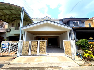 ทาวน์โฮม กรุงเทพมหานคร : ทาวน์เฮ้าส์ 2 ชั้น กว้างมาก ตกแต่งใหม่ทั้งหลัง ทำเลดี  ถนนหทัยราษฎร์-ไทยรามัญ หมู่บ้านเคซีรามอินทรา8  ซ.2 เฟอร์นิเจอร์ใหม่ สวยหรูมาก ราคาถูก