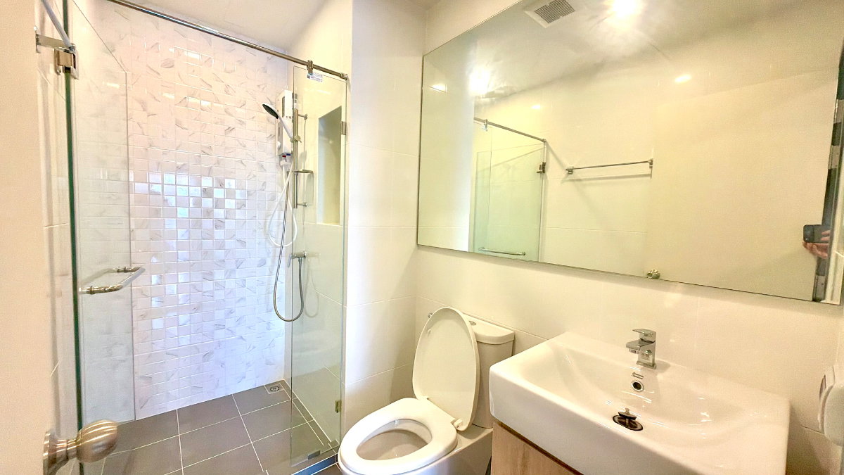 picture Room For Rent : Chewathai Pinklao - 12/12