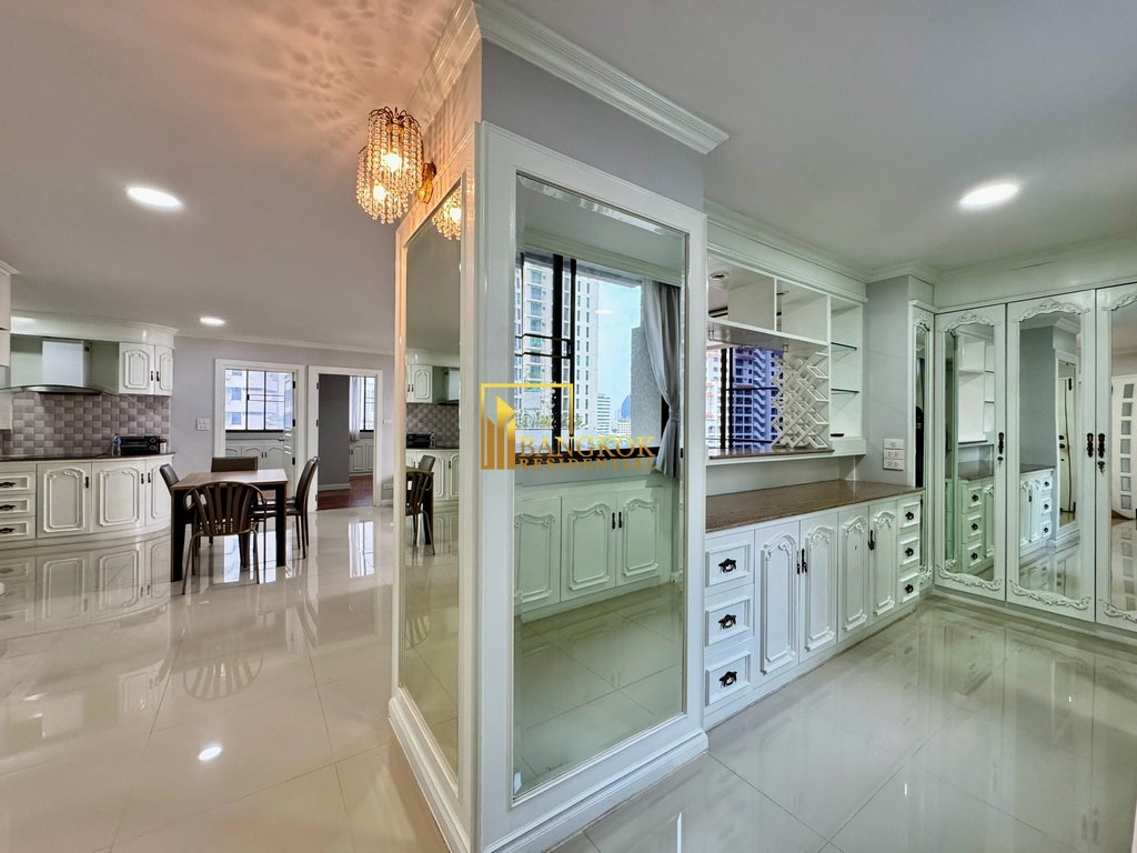 รูป Supalai Place | Bright 2 Bed Condo For Rent in Phrom Phong - BR18260CD - รูปที่ 9/35