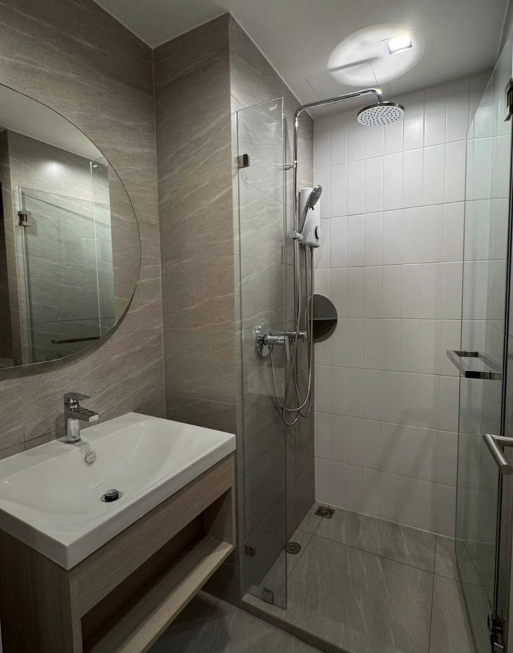 รูป ให้เช่า ✨ Reference Sathorn - Wongwianyai ✨ เฟอร์นิเจอร์ และ เครื่องใช้ไฟฟ้าครบ ใกล้ BTS วงเวียนใหญ่ - รูปที่ 10/11