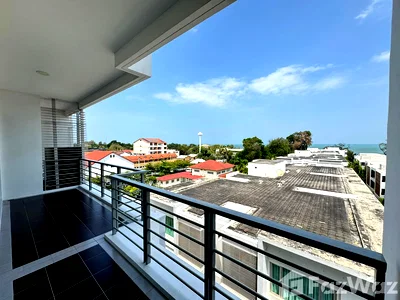Condos for rent : Stunning Beachfront Condo at Baan Sanpluem 6100506