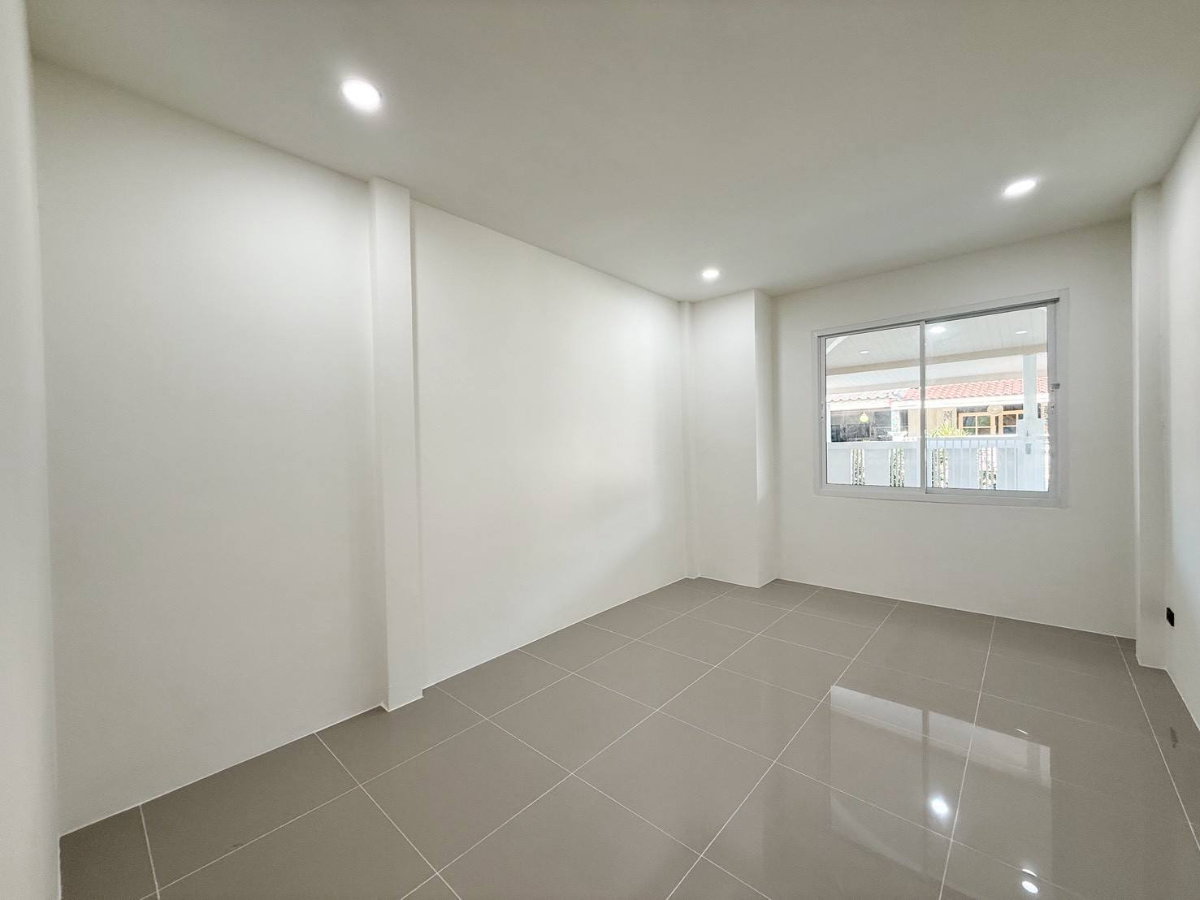 รูป 🏡 ขายบ้านมุม หมู่บ้านธารทอง 5 รีโนเวทใหม่ พร้อมอยู่ ทำเลเมืองทอง บรรยากาศดี น่าอยู่มาก✨ - รูปที่ 21/30