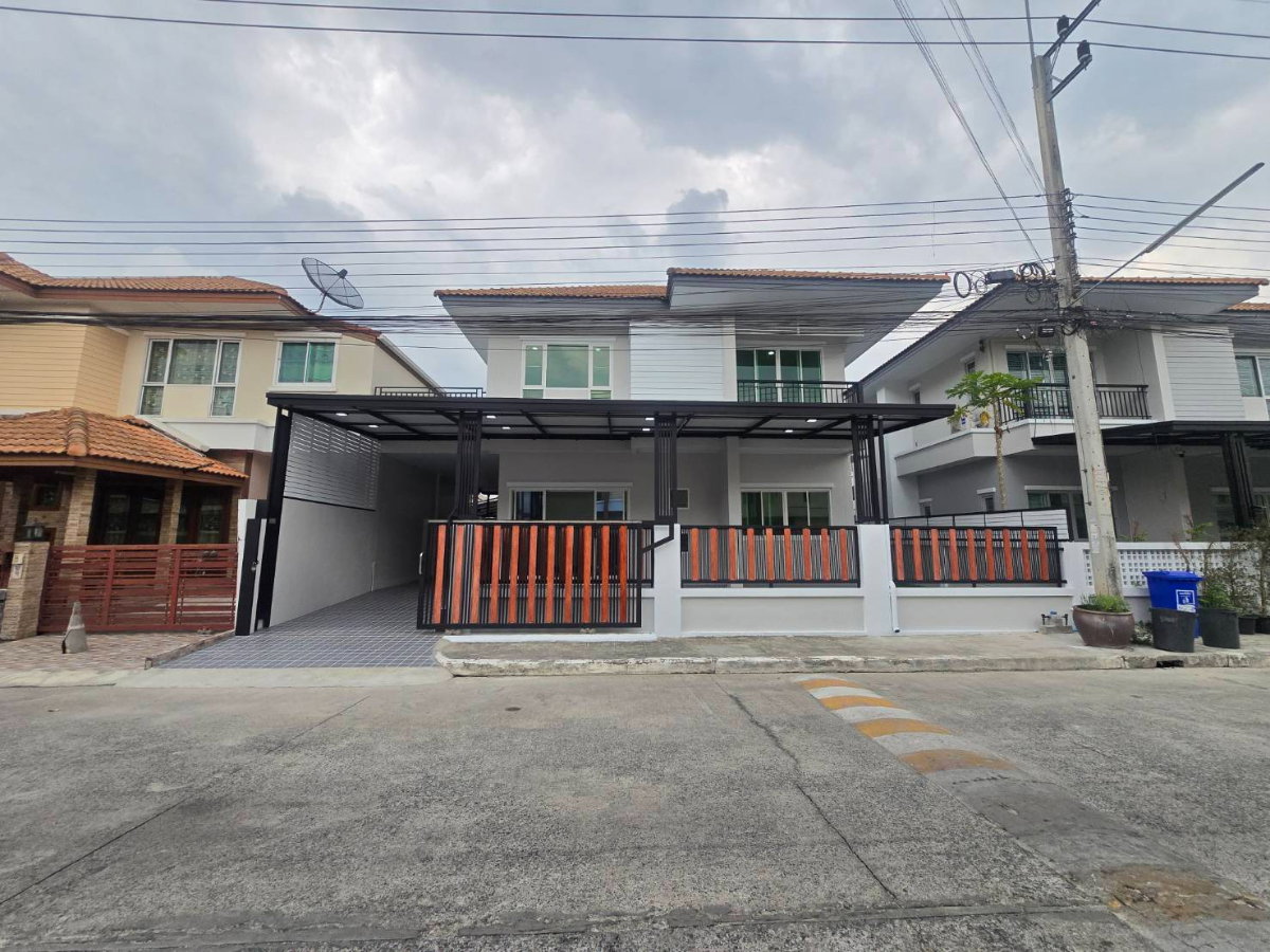 รูป บ้านแฝดสไตล์บ้านเดี่ยว หลังใหญ่ ต่อเติมเต็ม รีโนเวทใหม่ สวย พร้อมอยู่ ทำเลดีต้นโครงการ หมู่บ้านพนาสนธิ์วิลล่า ลำลูกกาคลอง4 ไสวประชาราษฎร์ - รูปที่ 2/35