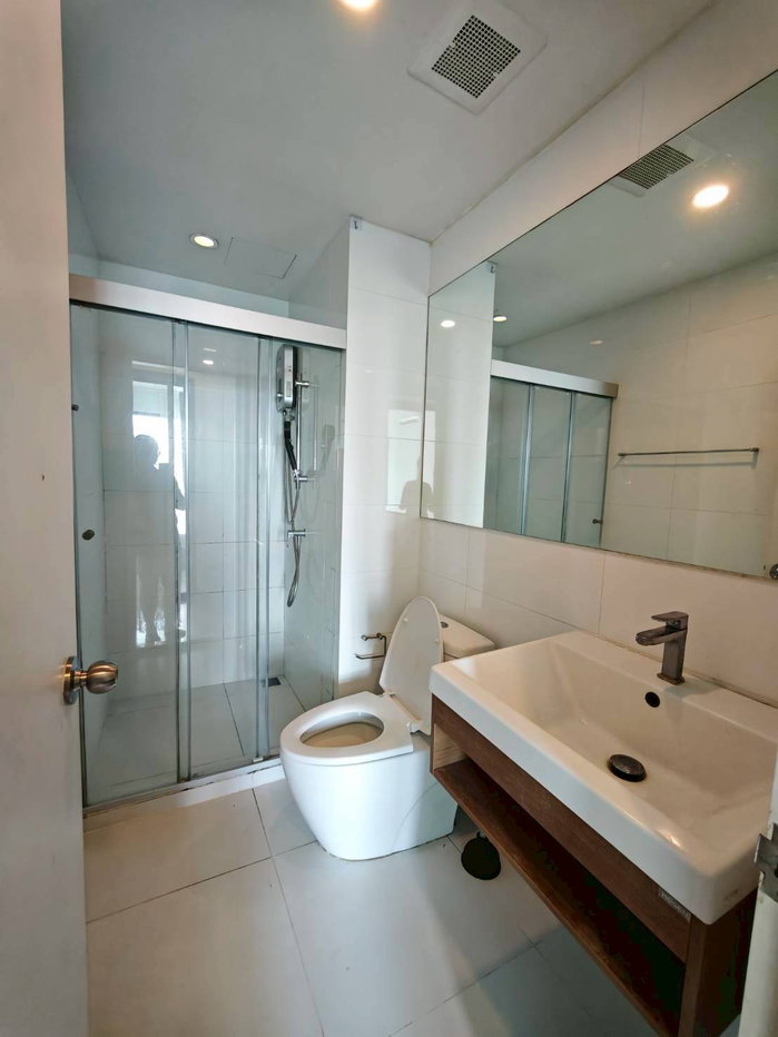 รูป ห้องจริง✨เช่าคอนโด สัญญา 1 ปี✨🛋️🛌Knightsbridge Duplex ติวานนท์ - รูปที่ 2/10