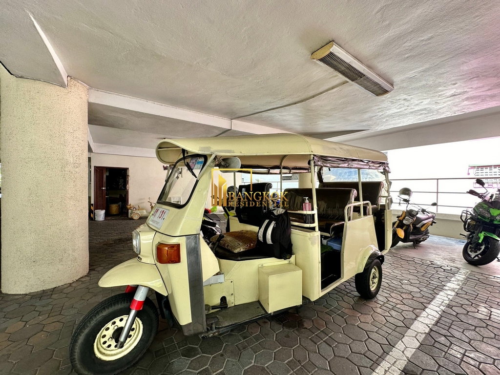 รูป Expansive 3 Bedroom Penthouse Apartment With Private Pool - BR20757AP - รูปที่ 43/45