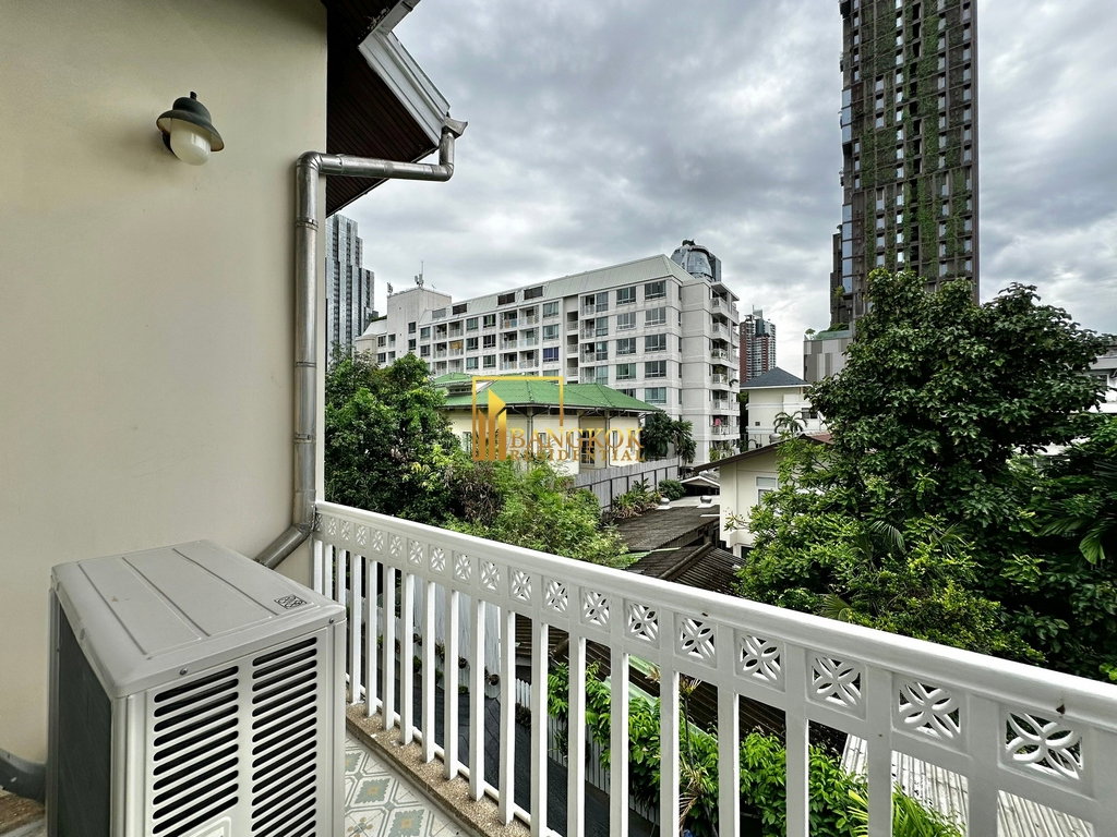 รูป Spacious 3 Bedroom Townhouse in Thonglor Area - BR28044SH - รูปที่ 25/40
