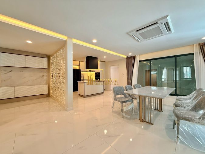 4-bed house for rent, 490 sqm, 1 sq wah, Watthana