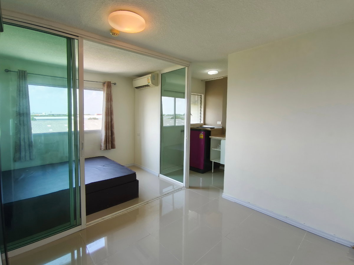 รูป ให้เช่าคอนโดลุมพินี ร่มเกล้า-สุวรรณภูมิ 6,000 บาท/เดือน - รูปที่ 3/16