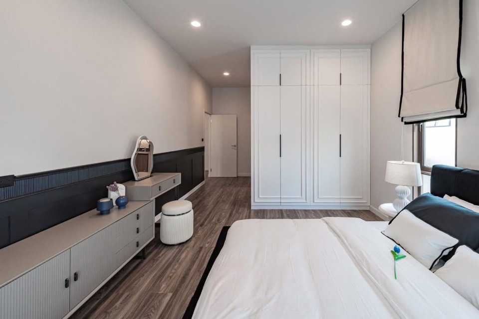 picture Burasiri Krungthep Kreetha - 6/18