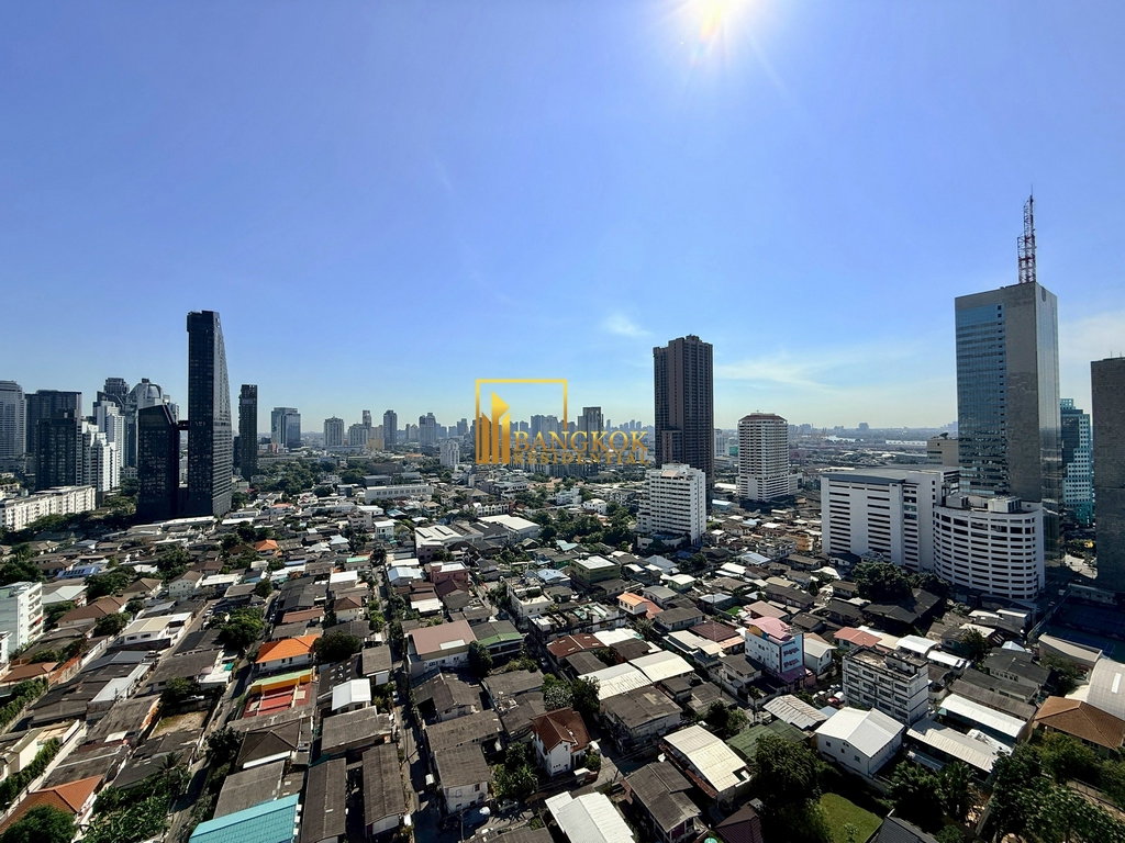 picture Ruamsuk Condominium | Spacious 3 Bedroom Property For Rent - BR60019CD - 16/52