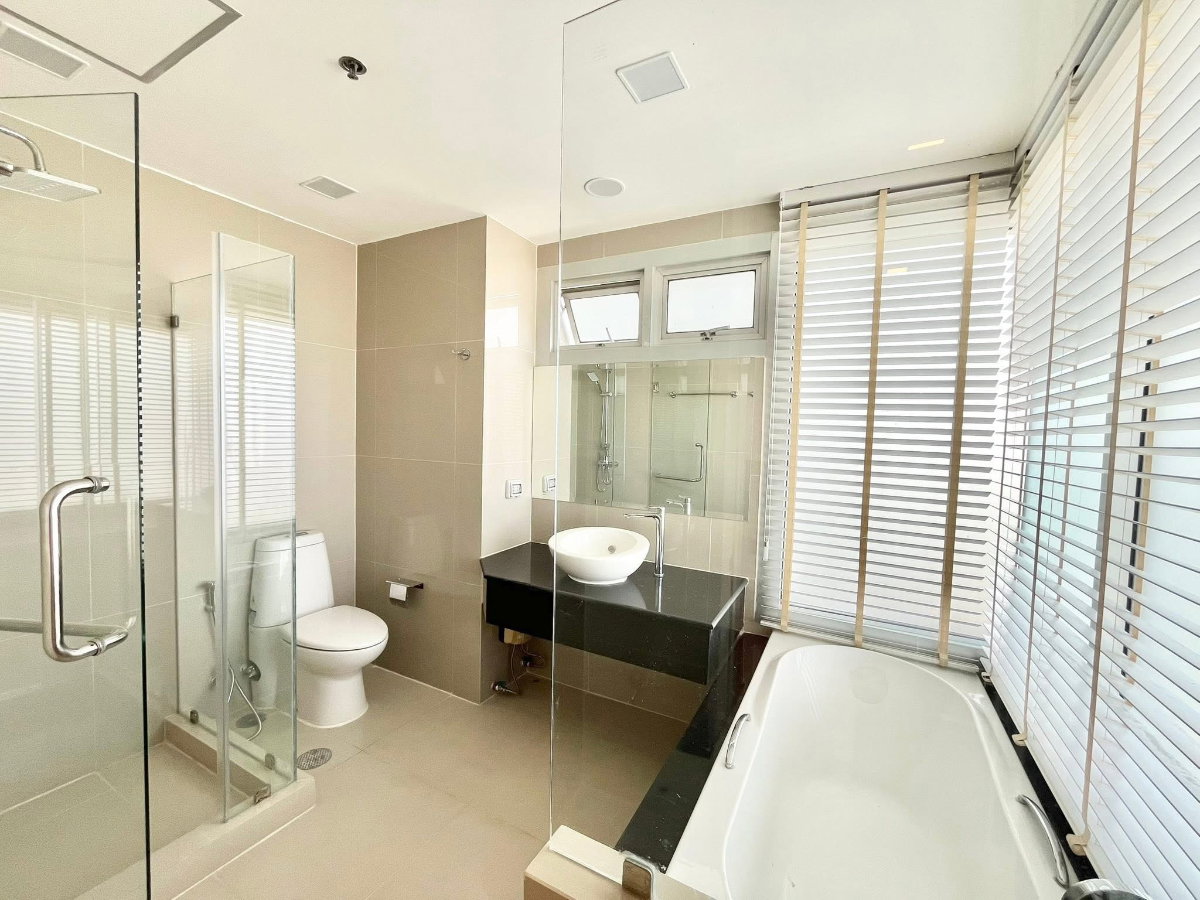 รูป 19 Loading... Loading... แสดงรูปทั้งหมด คอนโด ให้เช่า : 283 : 27 ให้เช่าคอนโดหรู ณุศาศิริ แกรนด์ เอกมัย ห้องใหญ่ 115ตรม. ติด BTS เอกมัย มีห้องแม่บ้าน - รูปที่ 8/19