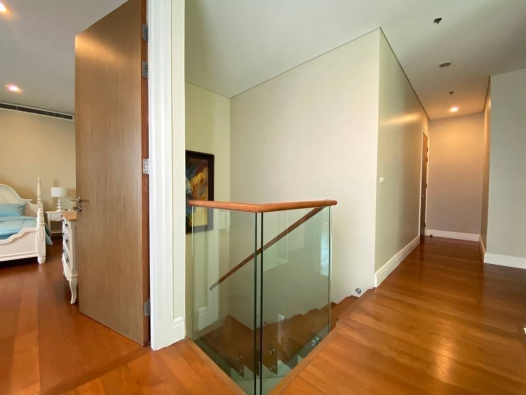 รูป LTH3947 – Bright Sukhumvit 24 FOR SALE 3 beds 3 baths size 176.67  Sq.M. Nearby BTS Phrom Phong station ONLY 29 MB - รูปที่ 6/7