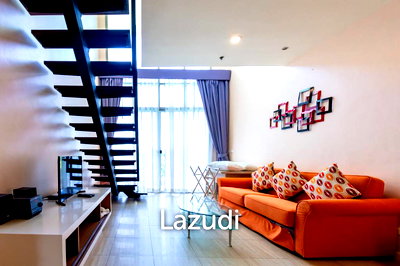 Condos for sale : BOATHOUSE : 1 Bed Duplex condo with Pool View