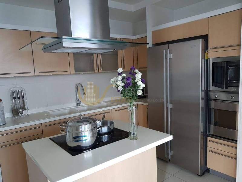 รูป LTH2674 ; Athenee Residence FOR RENT 3 beds 3 baths size 215 Sq.M. Near BTS Phloen Chit station ONLY 150k / Month - รูปที่ 2/6