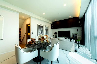 Condos for sale : LTH3367 – Siamese Exclusive Sukhumvit 31 FOR SALE 3 beds 5 baths size 205.72 Sq.M. nearby BTS Phrom Phong Station ONLY 48.45 MB
