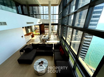 Condos for sale 700 Year Sports Arena Chiang Mai : 4-BR Condo at Northpoint Condominium close to Wong Amat (ID 2544819)