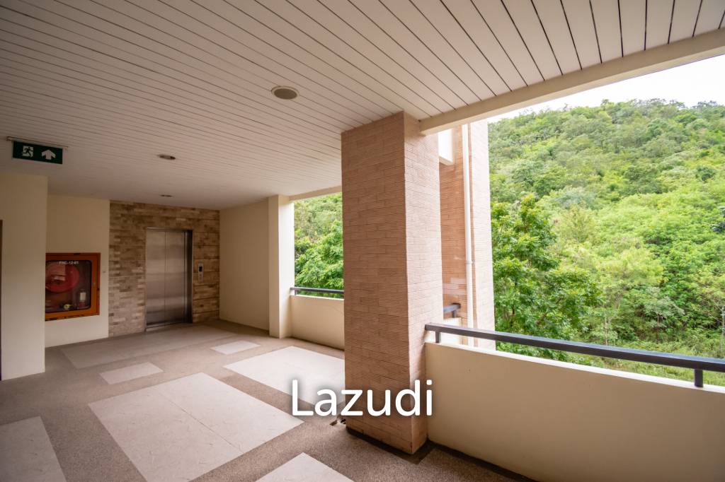 picture 2 Bed 4 Bath 184.22 SQ.M Black Mountain Golf Course - 24/25