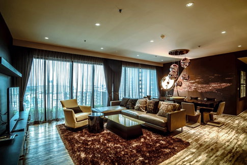LTH3873 – Luxury Modern Italian Style FOR RENT at Sukhumvit 24 3 beds 4 baths size 161 Sq.M. Nearby BTS Phrom Phong station ONLY 120k/month