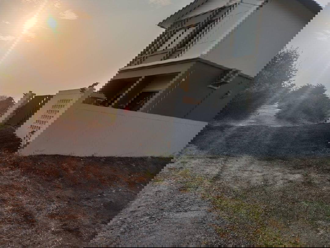 picture FOR SALES THE BEST LOCATION Home Building - 6/23