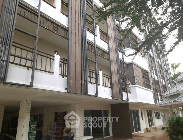รูป คอนโด 2-ห้องนอน ที่ ออร์คิด สวีท เพลซ หัวหิน ใน หนองแก (ID 2388071) - รูปที่ 3/5