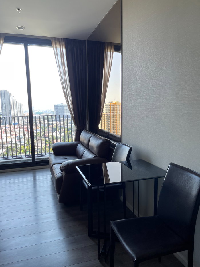 รูป ให้เช่าคอนโด 1 ห้องนอน โครงการ วิสซ์ดอม เอสเซ้นส์ สุขุมวิท  - รูปที่ 2/10