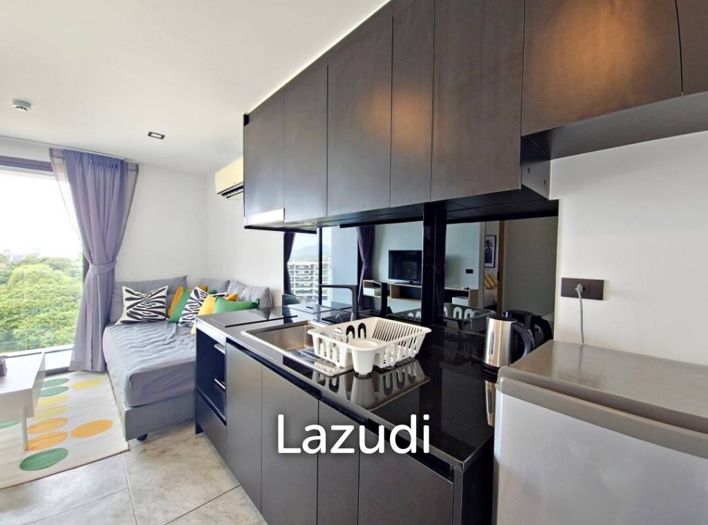 FAMILY FRIENDLY, Seaview 1 Bedroom Condominium in Naiharn - image 2
