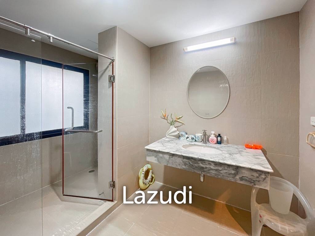 picture SANTIPURA : 3 Bed Beachfront Condo For Sale - 14/26