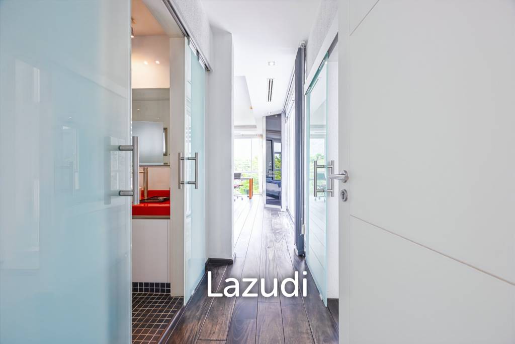 picture Baan Ing Phu - Exclusive Penthouse with Large Terrace and Rooftop Jacuzzi - 42/64