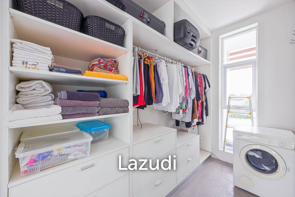 picture Baan Ing Phu - Exclusive Penthouse with Large Terrace and Rooftop Jacuzzi - 54/64