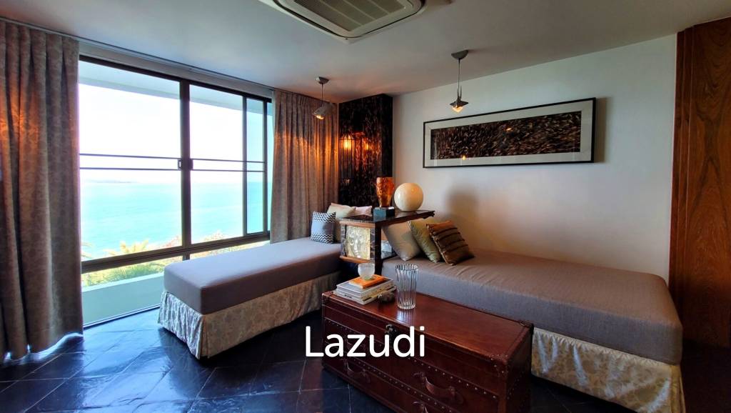 picture 3 bedrooms beachfront condo for sale - 30/42