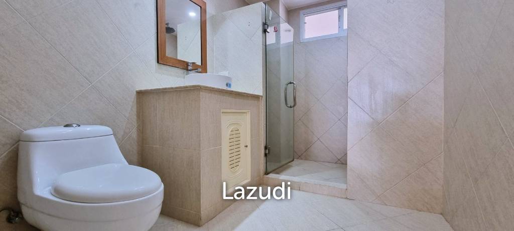 picture 1 Bed 1 Bath 96 SQ.M. Executive Residence IV - 7/9
