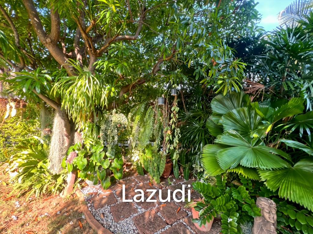 picture The Heights 2: 4-Bedrooms with Private Pool and Garden - 57/58