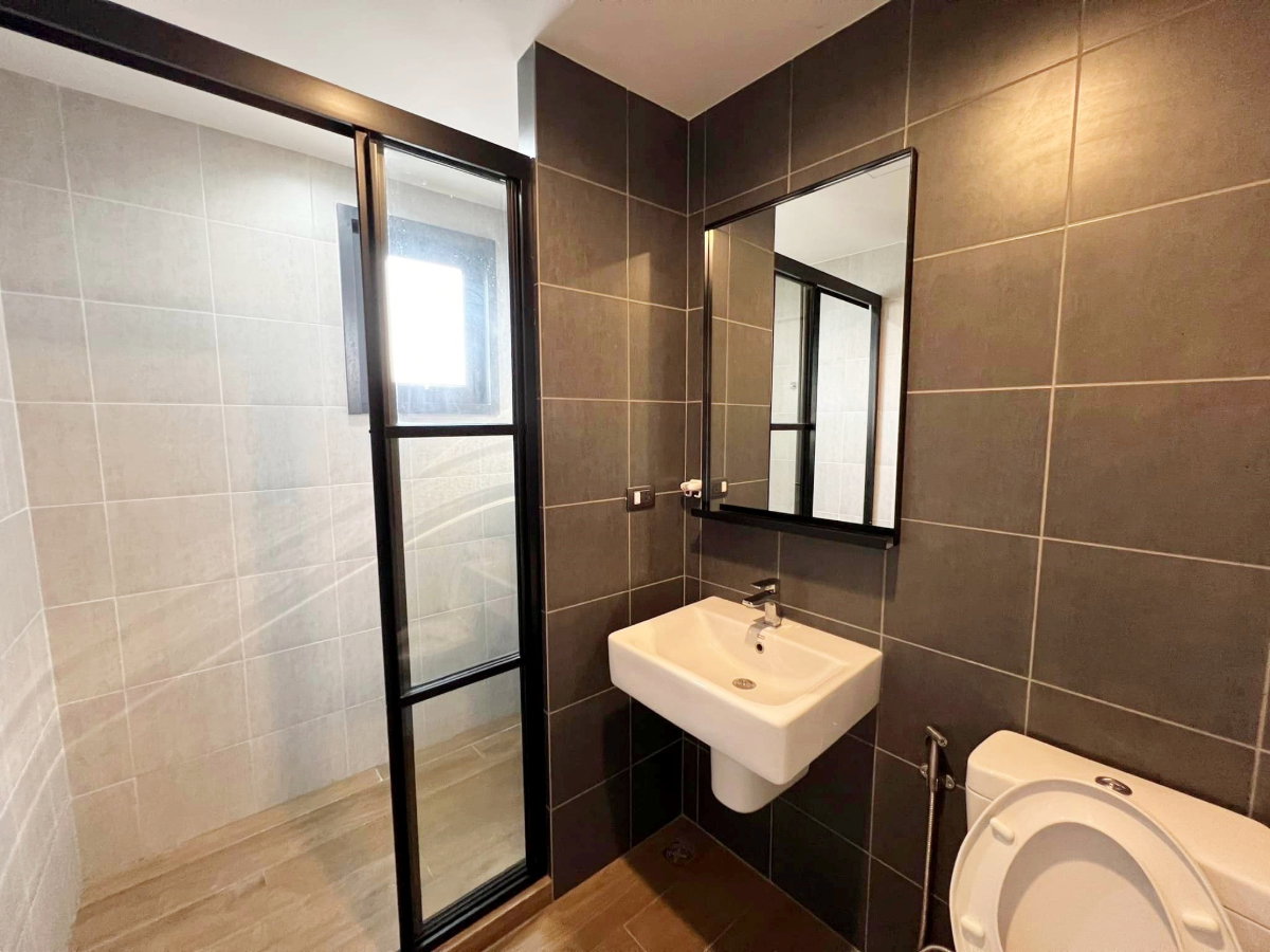 รูป ห้องจริง❤️เอเจ้นท์ ❤️นัดดูห้องแอดไลน์นะคะ❤️เดอะ เบส การ์เดน พระราม 9 - รูปที่ 12/13