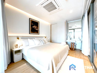 Condos for sale : Fully Furnished 1bed Condo in Phuket at The Aqua with Luxury Amenities