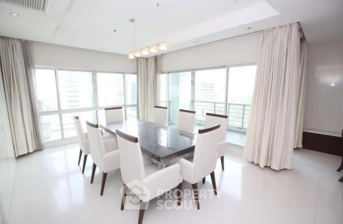 รูป ดูเพล็กซ์ 4-ห้องนอน ที่ รอยัล เรสซิเดนท์ พาร์ค ใกล้ BTS เพลินจิต (ID 1791398) - รูปที่ 1/11