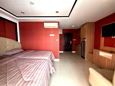 Condos for sale Charan Sanit Wong Road : 1 Bedroom Condo for Sale at New Nordic Trend 2 in Pratumnak Hill