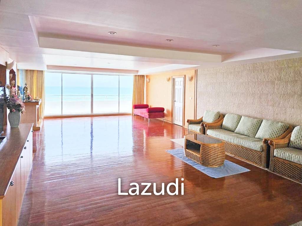 รูป 208.0 ตร.ม.  3 ห้องนอน  2 ห้องน้ำ คอนโดสำหรับ ขายใน ปากน้ำปราณ - รูปที่ 1/20