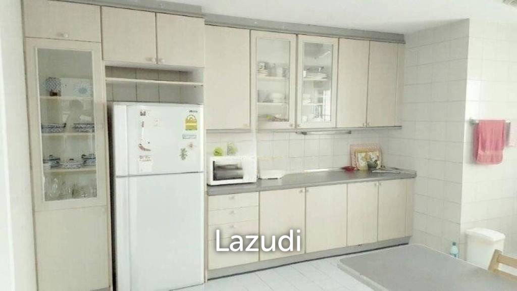 picture 2 Bed 2 Bath190 SQ.M at Newton Tower - 4/9