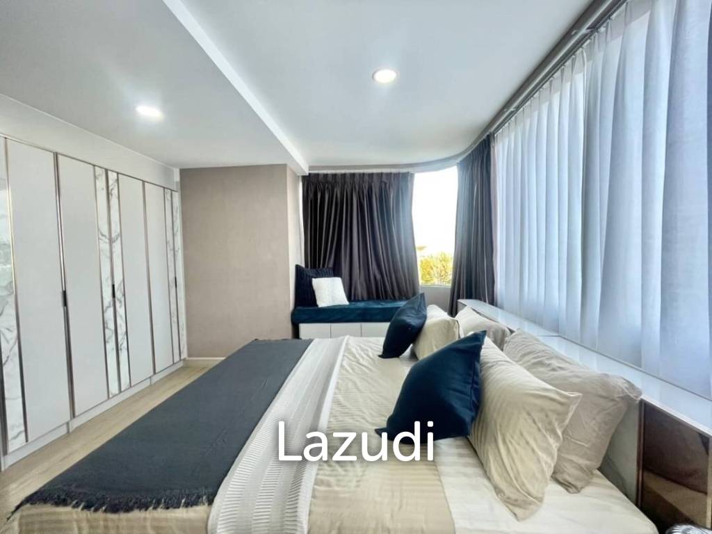 picture 1 Bed 1 Bath 50 SQ.M Grand View Condo - 7/10