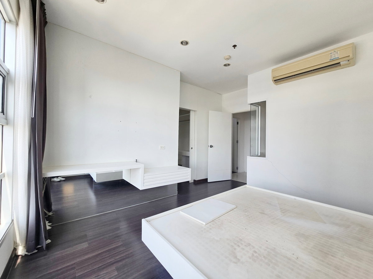 รูป (ขายด่วน) 🏠✨ บ้านกลางกรุง สยาม-ปทุมวัน (Baan Klang Krung Siam–Pathumwan) | ขายคอนโด 2 ห้องนอน ห้องใหญ่ ทำเลทอง เดินทางสะดวก (HBH-ST-242) - รูปที่ 13/21